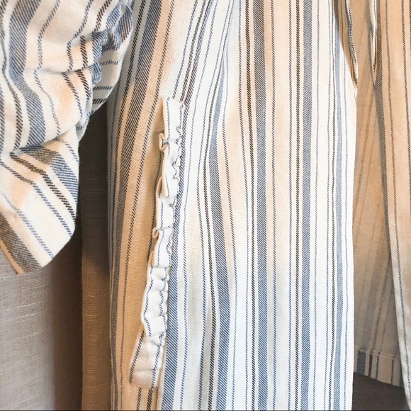 Potter's Pot Jackets & Blazers - Ruffles & Ruched Sleeves Linen Blazer
